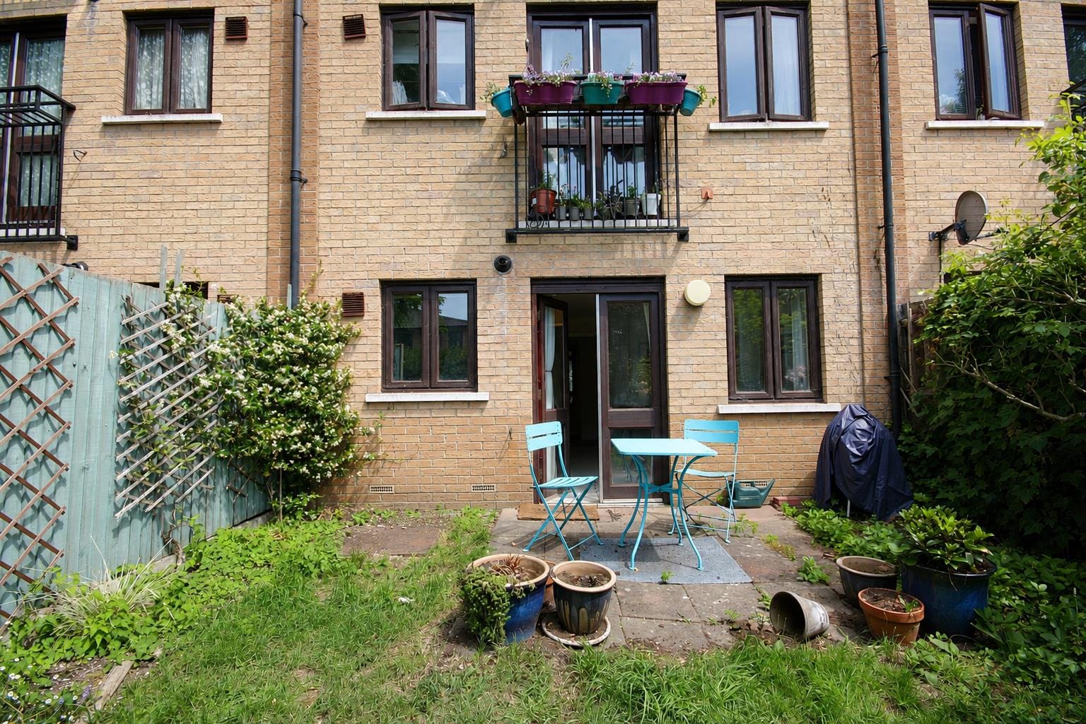 1 bedroom Flat For Sale
