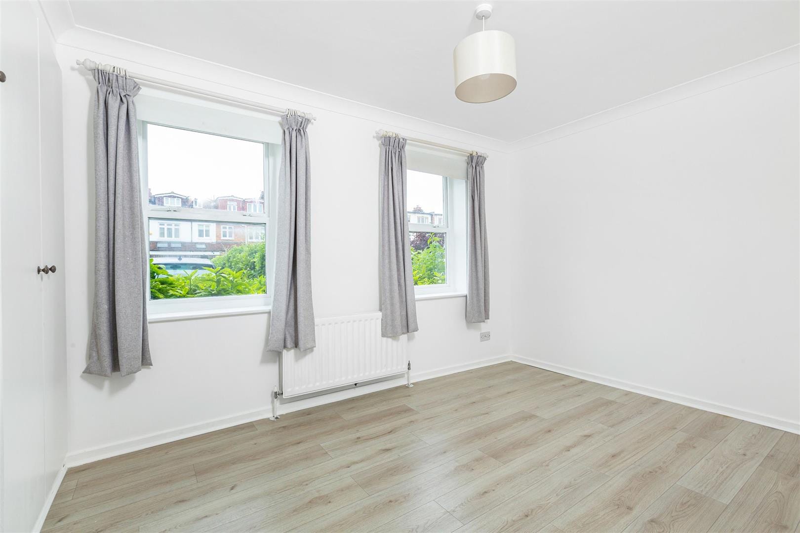 1 bedroom Flat Let