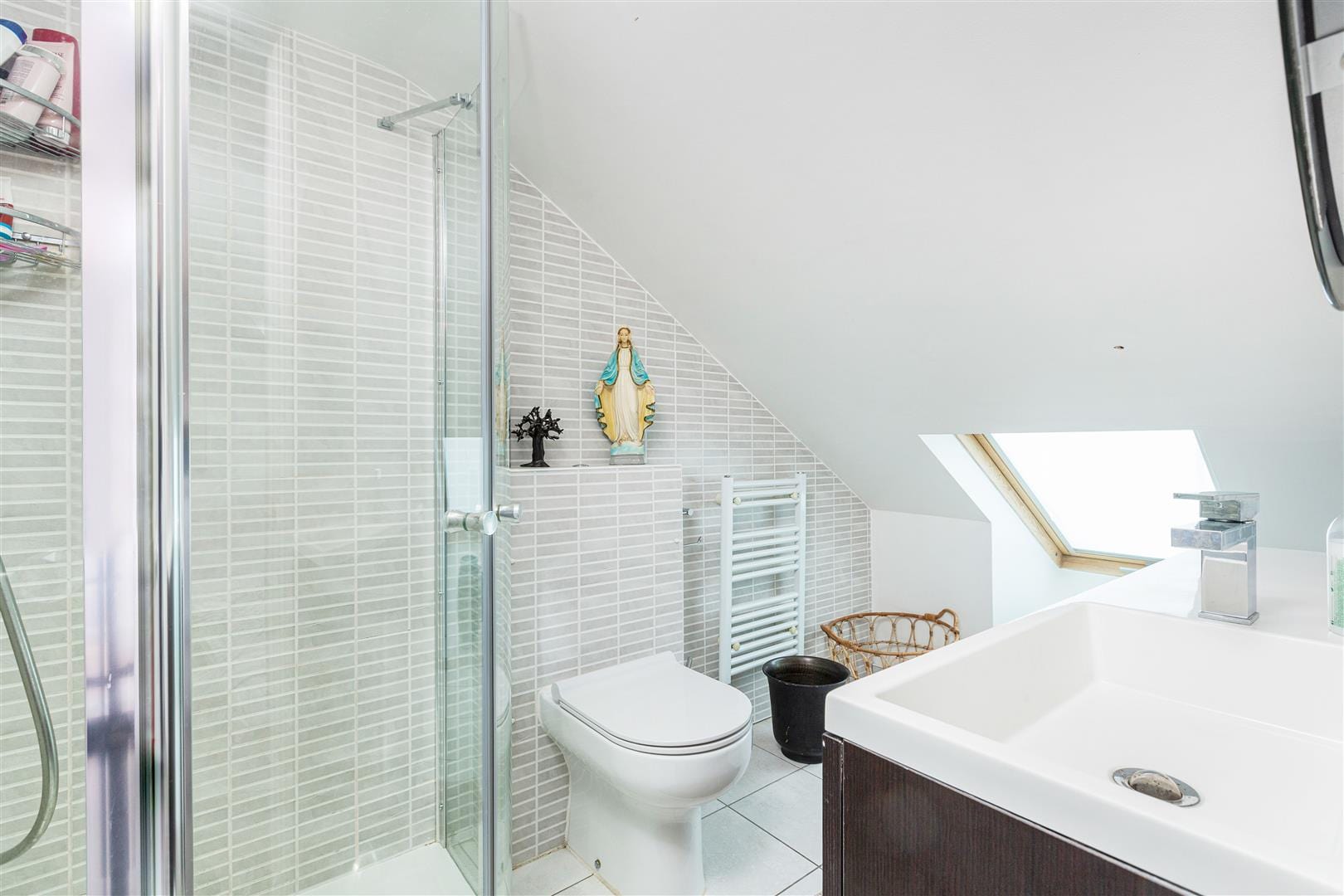 5 bedroom Terraced House To Let
