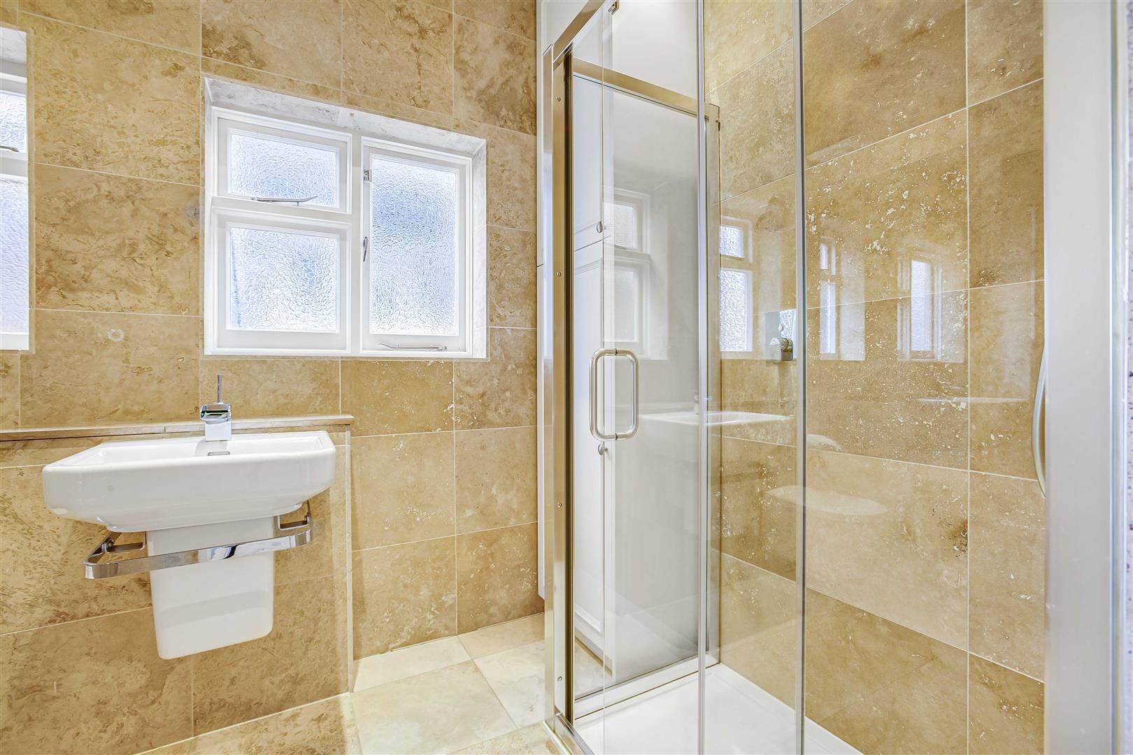 6 bedroom Detached house Sold