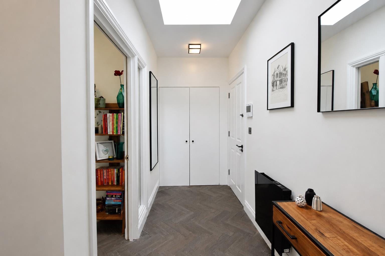 1 bedroom Flat Under Offer