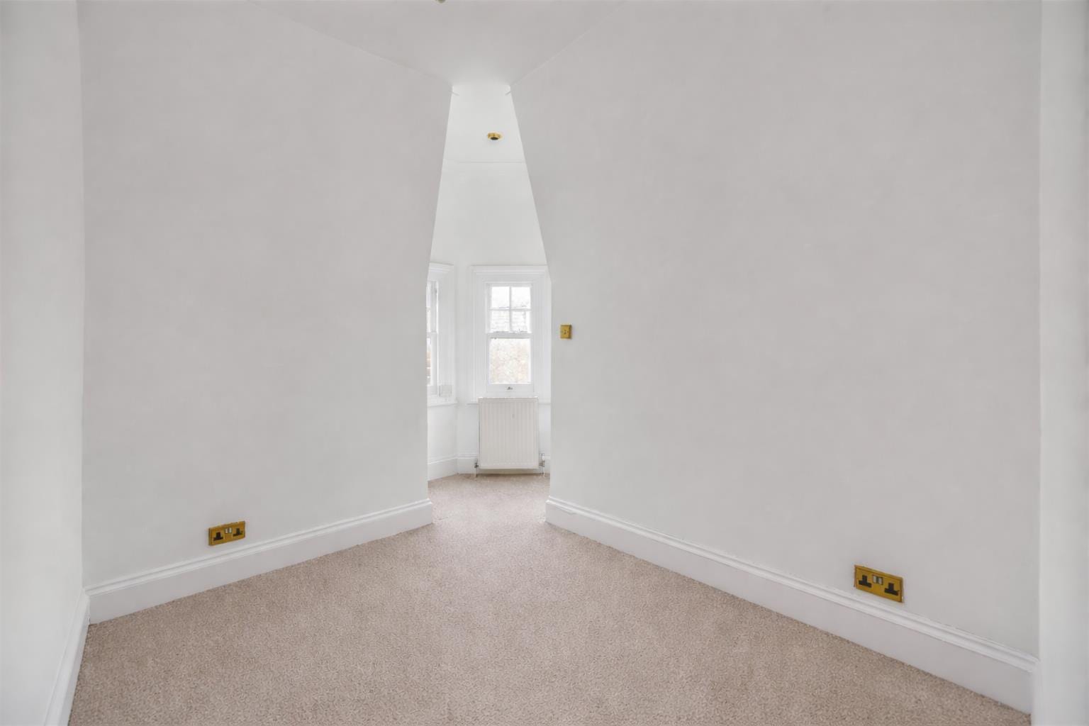2 bedroom Flat Let
