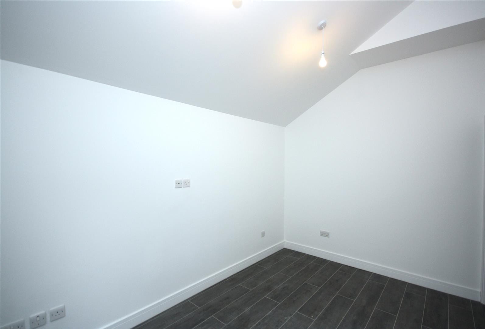 1 bedroom Flat Let
