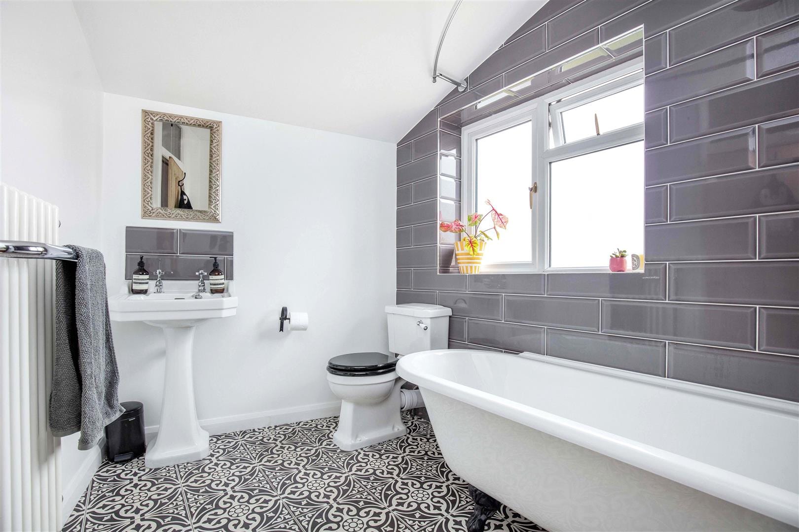 2 bedroom Terraced House Sold