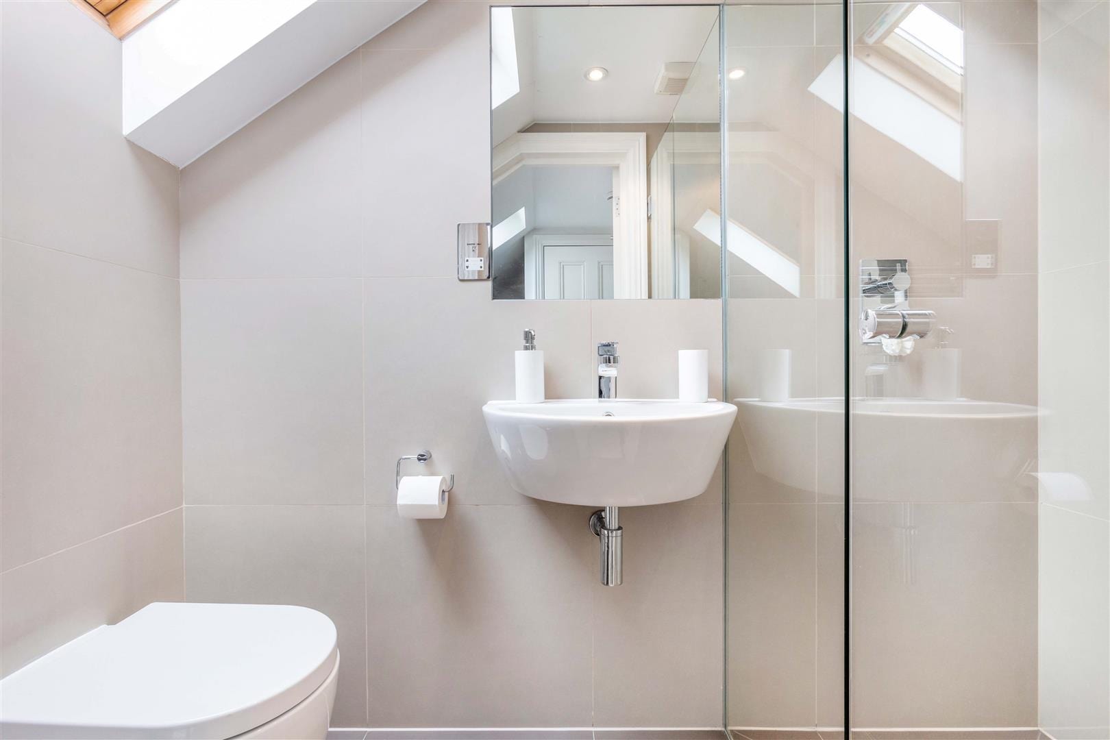 4 bedroom Terraced House Sold