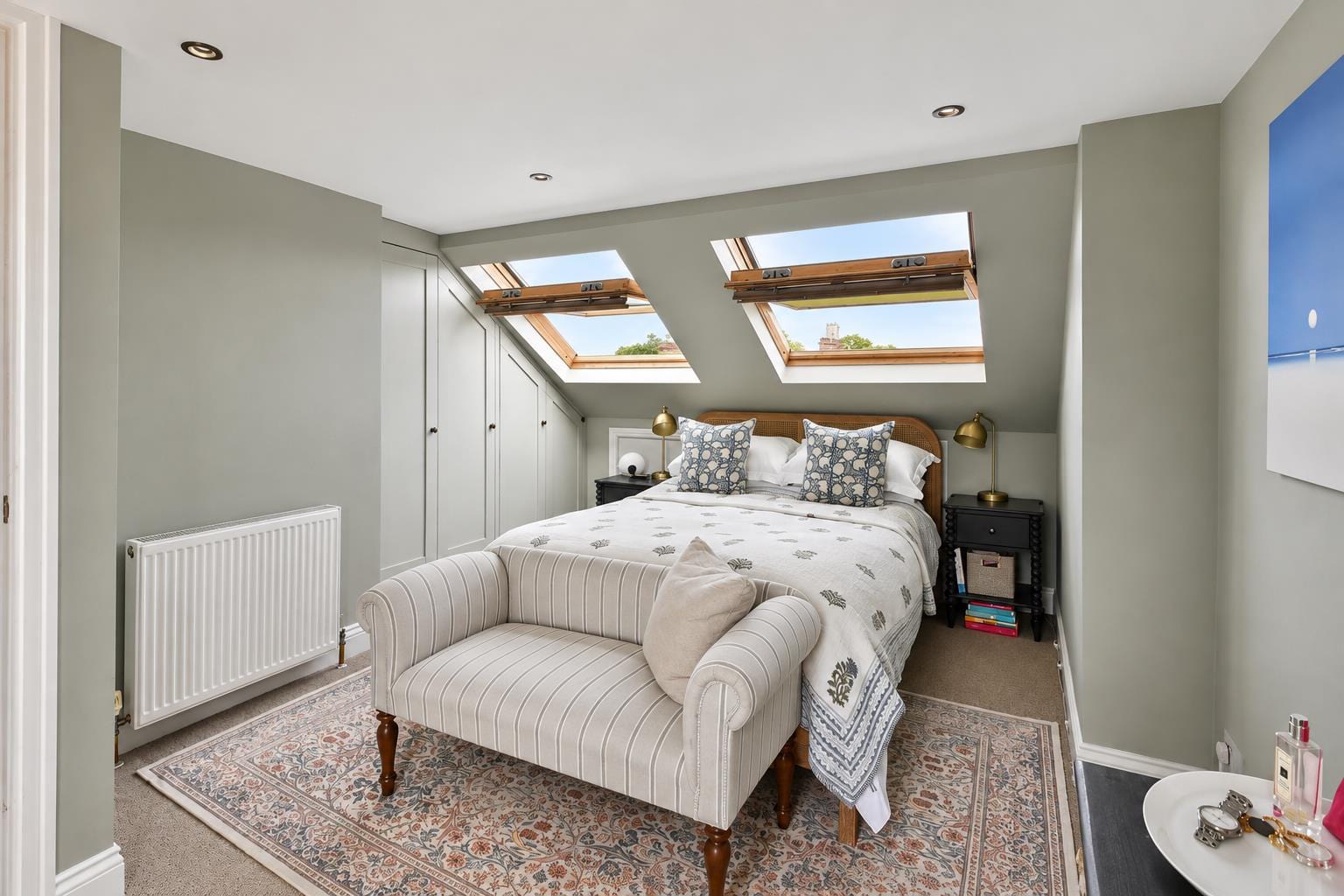 3 bedroom Property For Sale