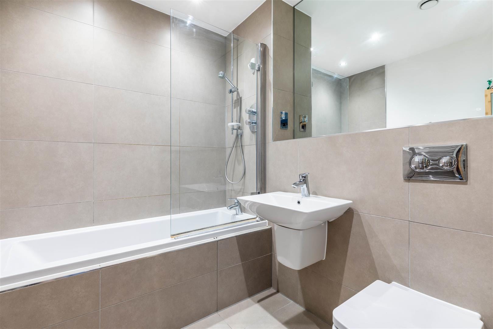 1 bedroom Flat Sold