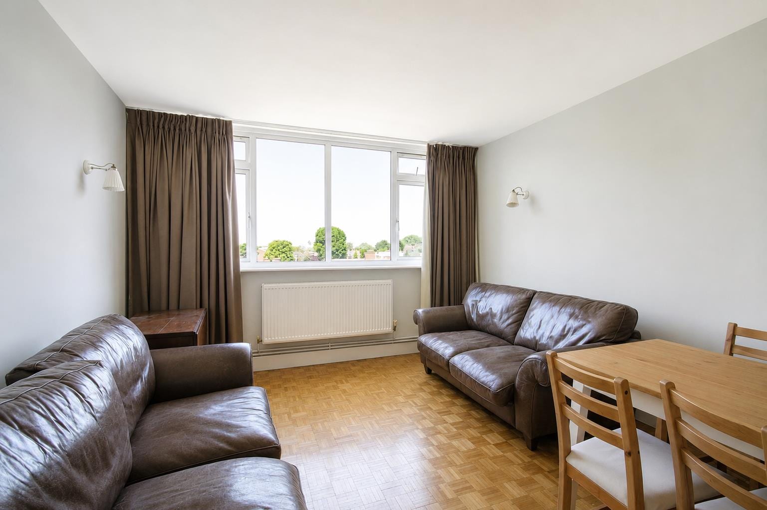 2 bedroom Flat Let