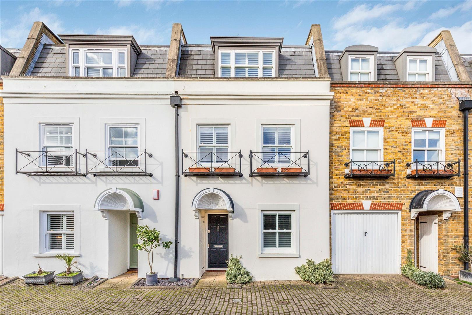 4 bedroom Property To Let