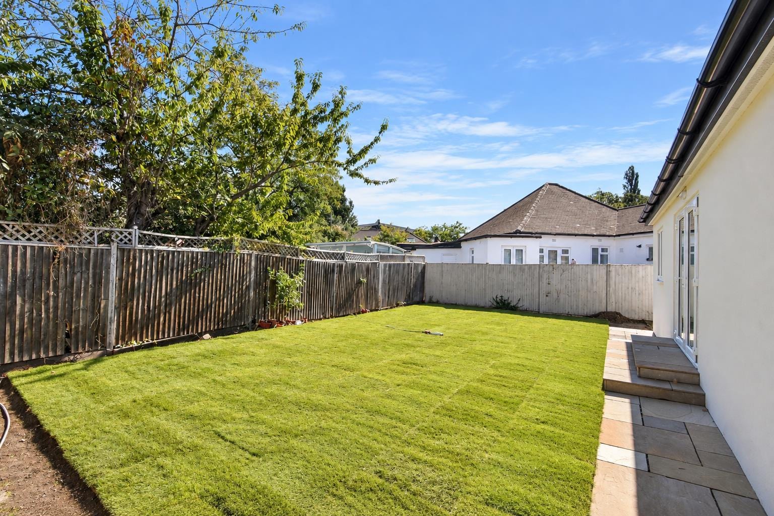 3 bedroom Detached house To Let