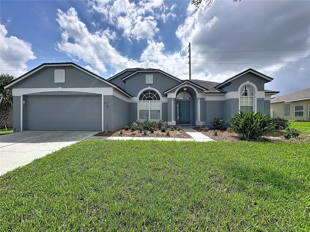 3 bedroom Detached house For Sale
