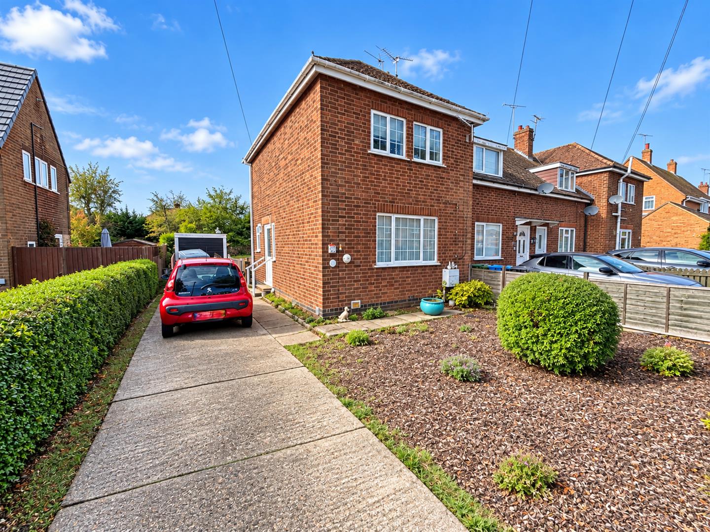 3 bedroom End of terrace house For Sale