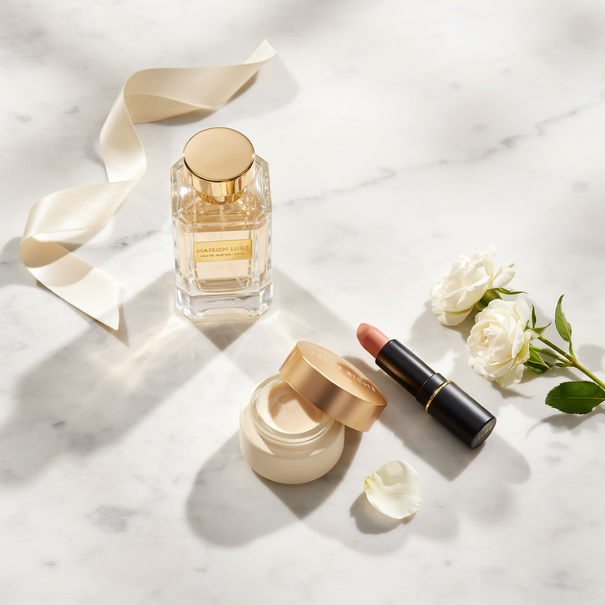 Luxury beauty gifts for her uae
