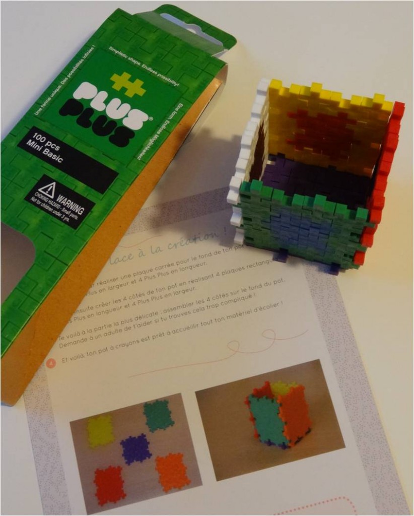 montage pot a crayons en plus plus