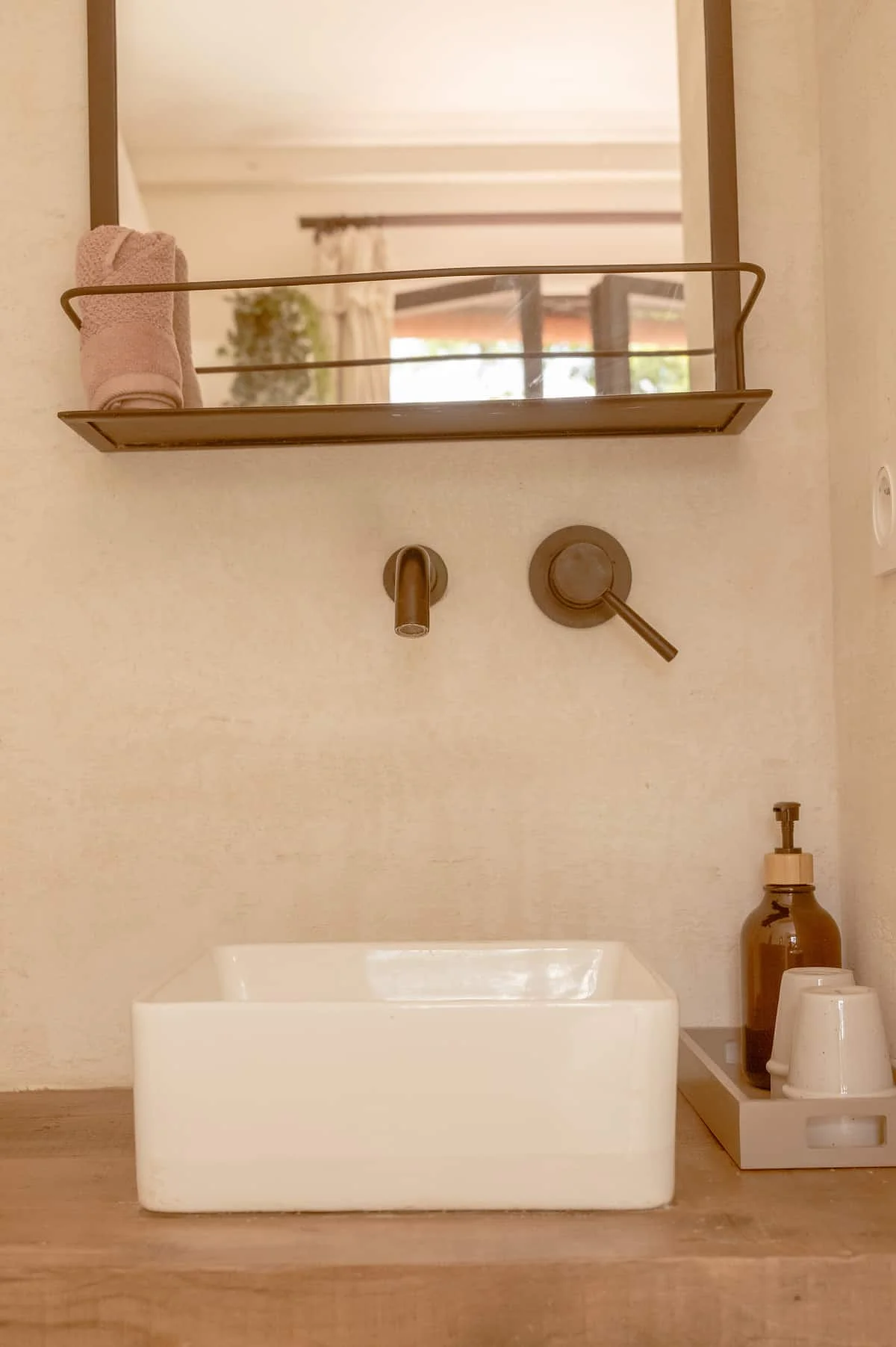 Salle de bains entière 4