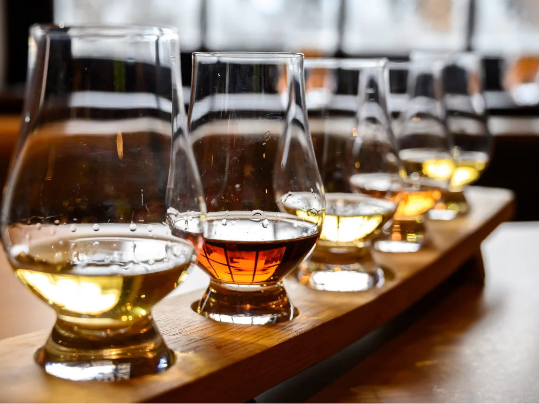 Spirituosentastings organisieren – mehr Genuss, weniger Aufwand