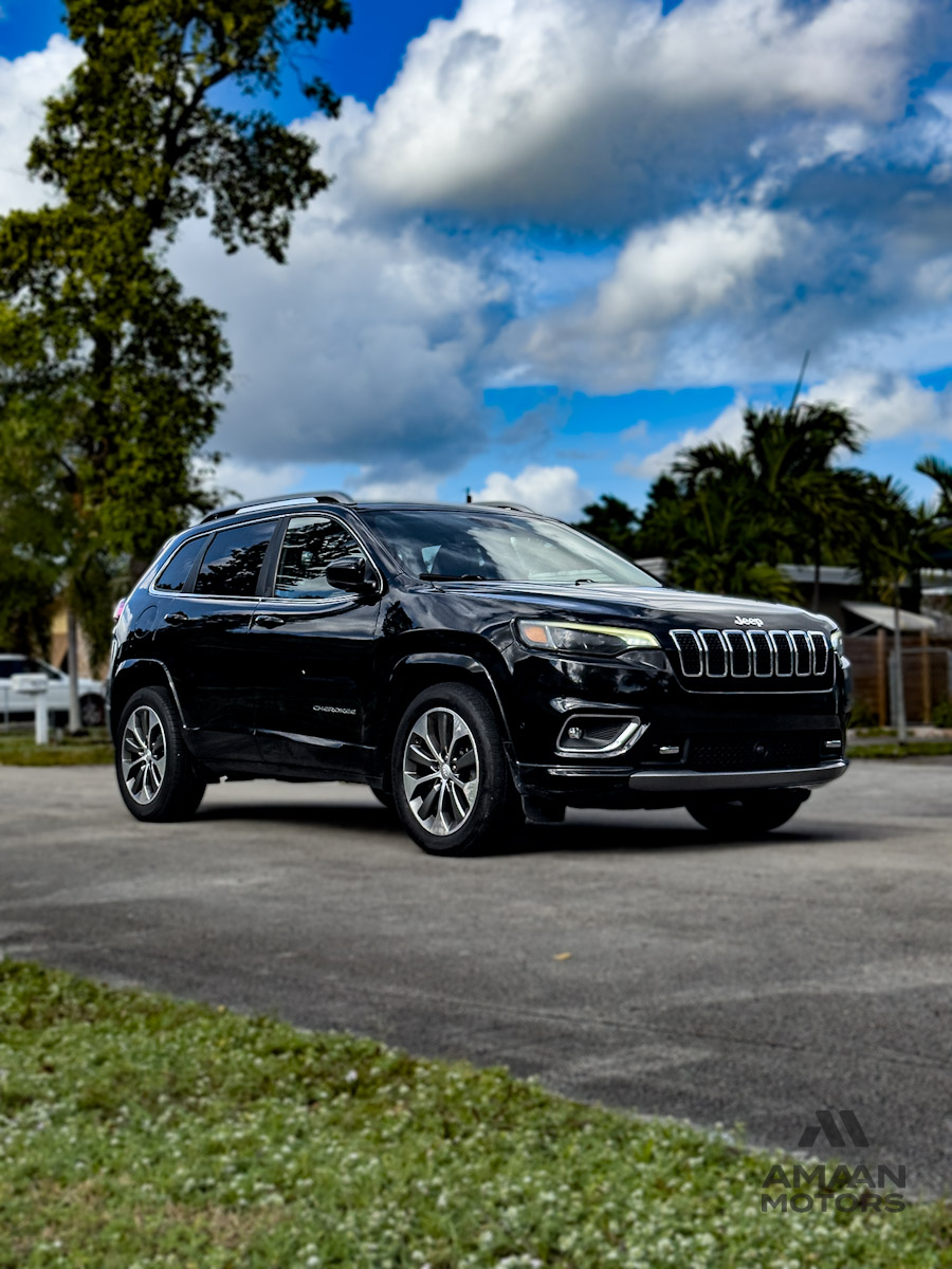 2019 Jeep Cherokee Overland