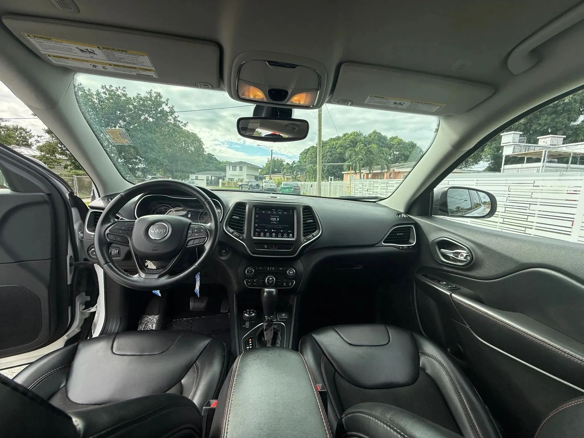2020 Jeep Cherokee Trailhawk - Photo 16