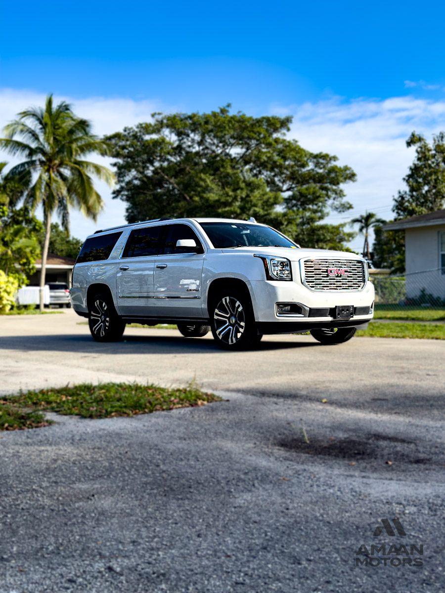 2020 GMC Yukon XL Denali's photo