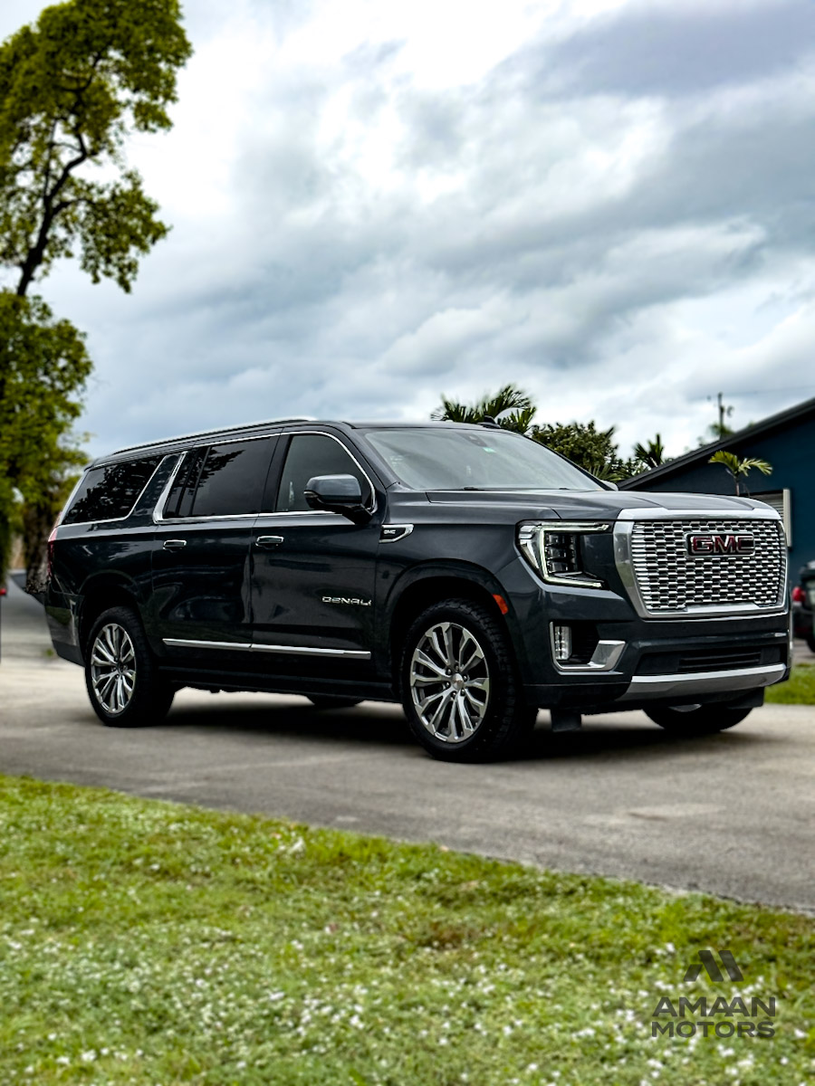 2021 GMC Yukon XL Denali's photo