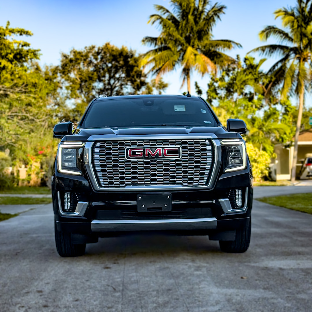 2021 GMC Yukon 4WD Denali's photo