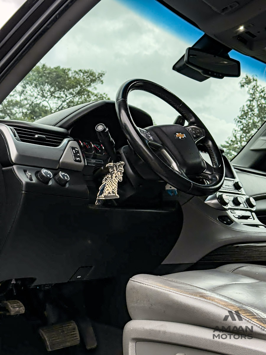 2019 Chevrolet Suburban LT - Photo 26