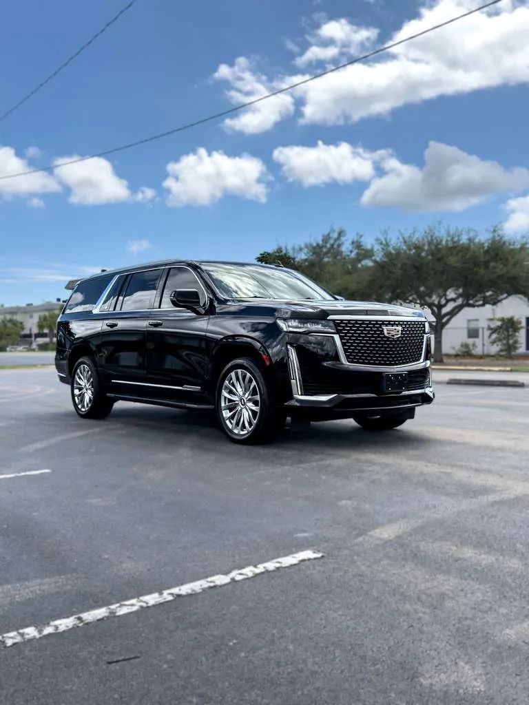 2021 Cadillac Escalade ESV Premium Luxury's photo