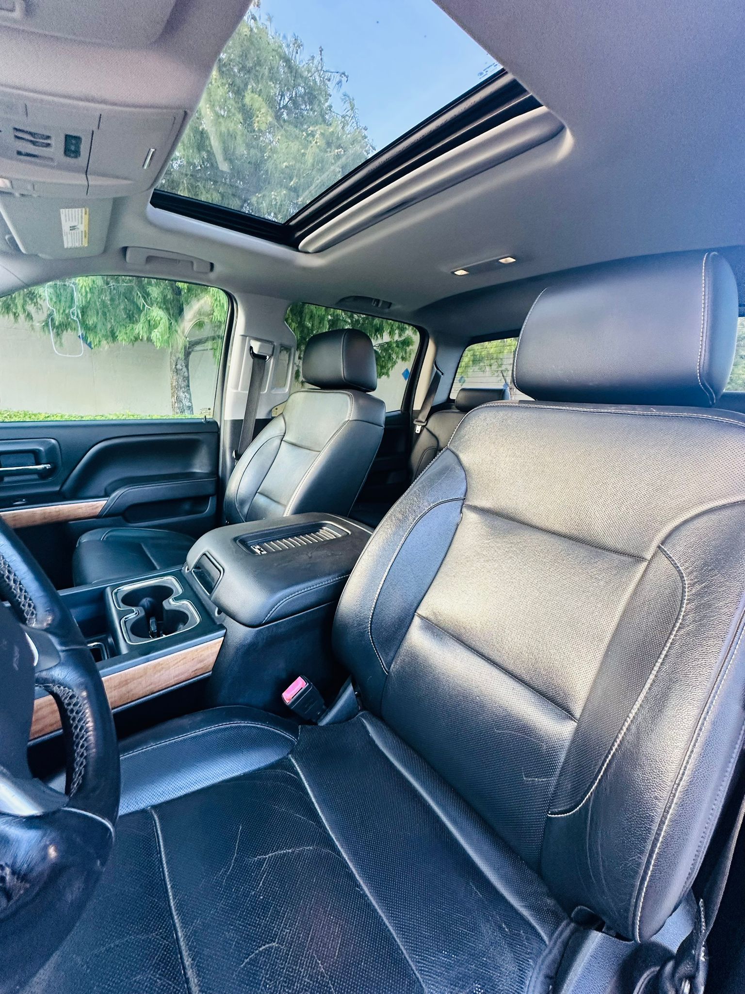 2018 Chevrolet Silverado 1500 LTZ - Photo 13