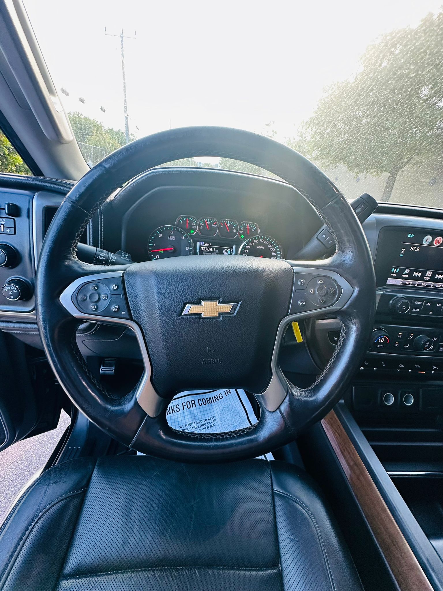 2018 Chevrolet Silverado 1500 LTZ - Photo 16