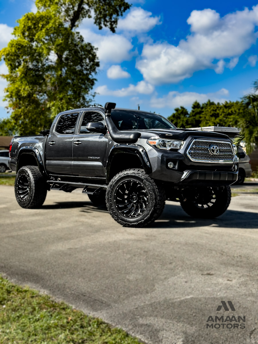 2018 Toyota Tacoma TRD Sport