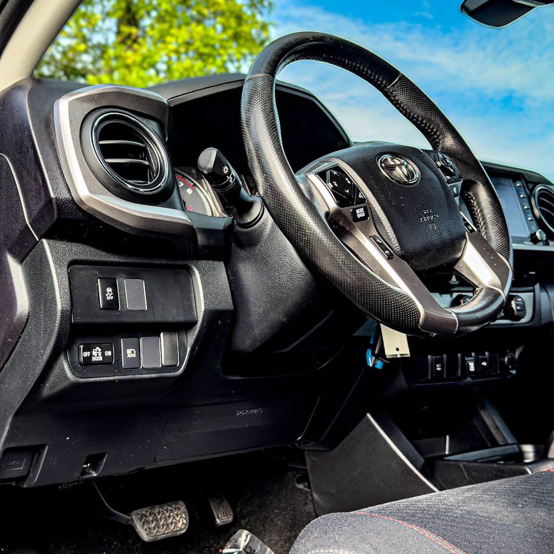 2021 Toyota Tacoma SR5 - Photo 26