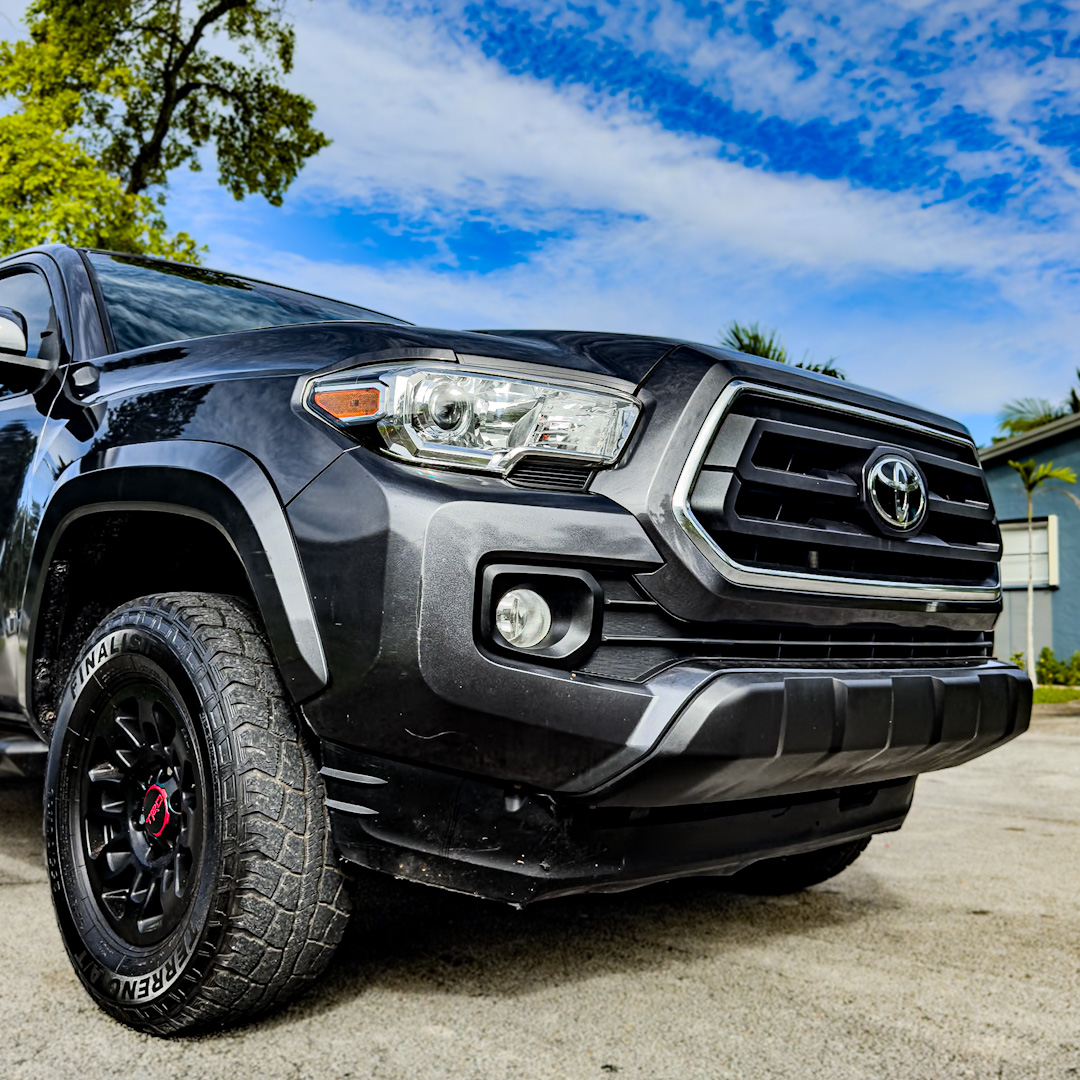2021 Toyota Tacoma SR5 - Photo 12