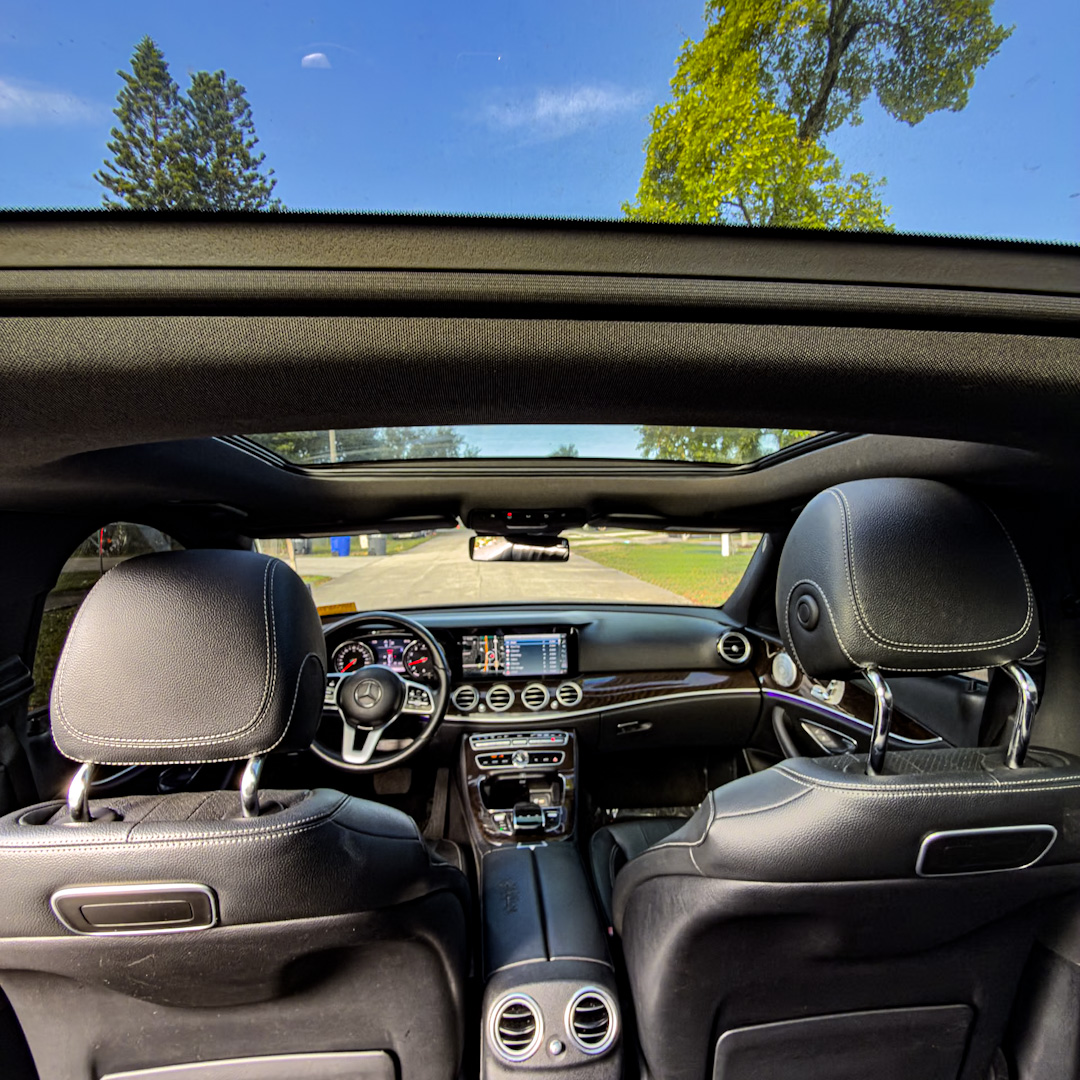 2019 Mercedes-Benz E-Class E300 - Photo 13