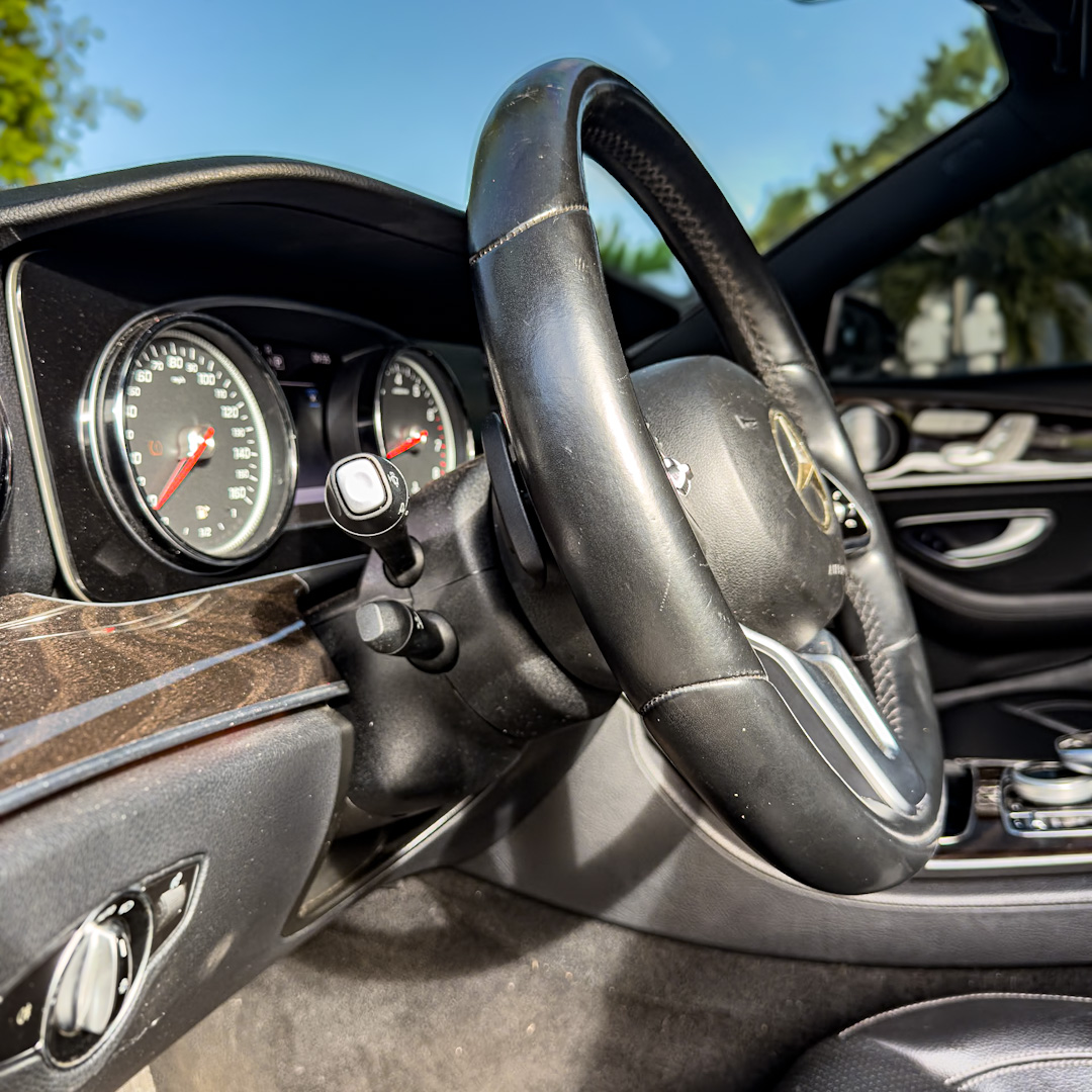 2019 Mercedes-Benz E-Class E300 - Photo 21