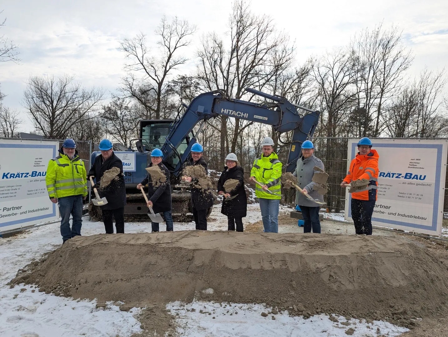 Spatenstich am Spachet: Die Bauarbeiten für den neuen Wasserhochbehälter haben begonnen