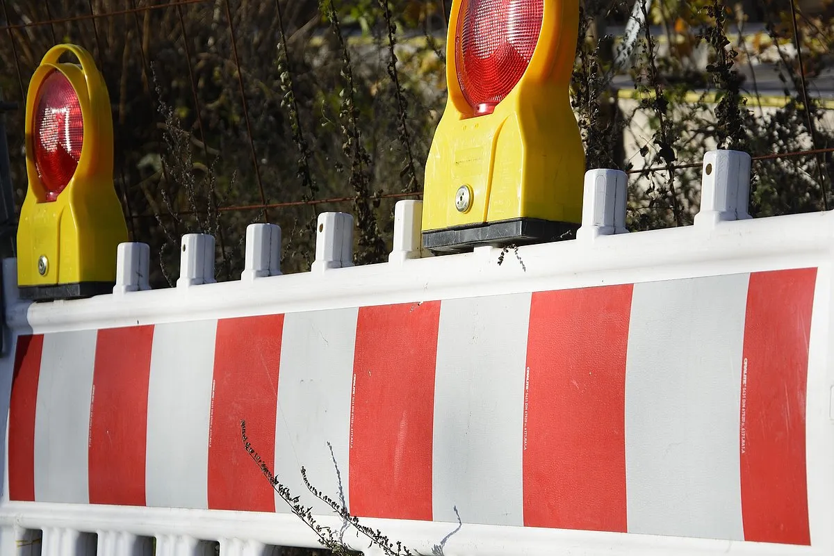 Bitte beachten: Vollsperrung Unterzeller Straße 17.06-10.07.2026