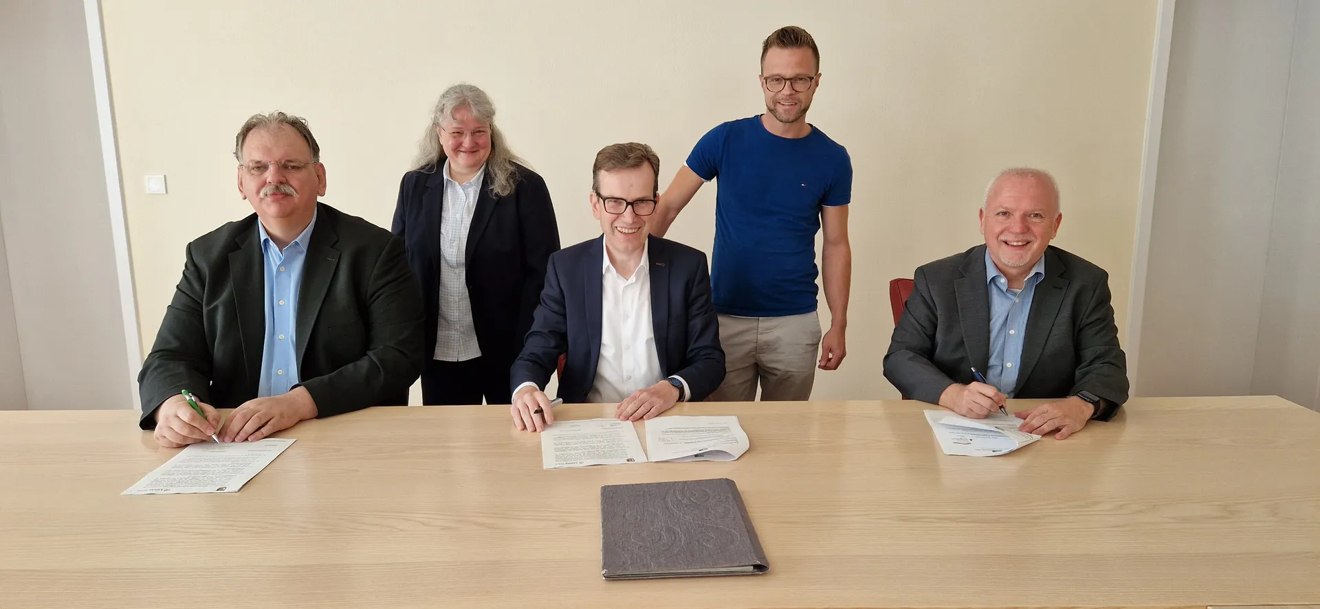 Digitaler Meilenstein: Lemka-Infra realisiert 1,85-Millionen-Euro-Glasfaserausbau für Kleinsendelbach