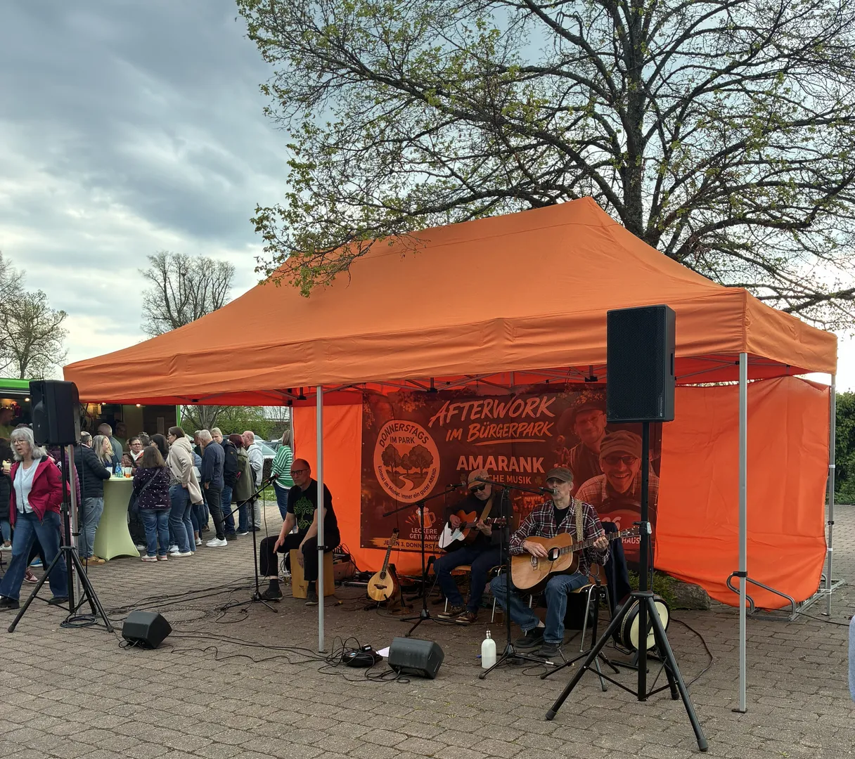 Gelungener Auftakt für „Donnerstags im Park“