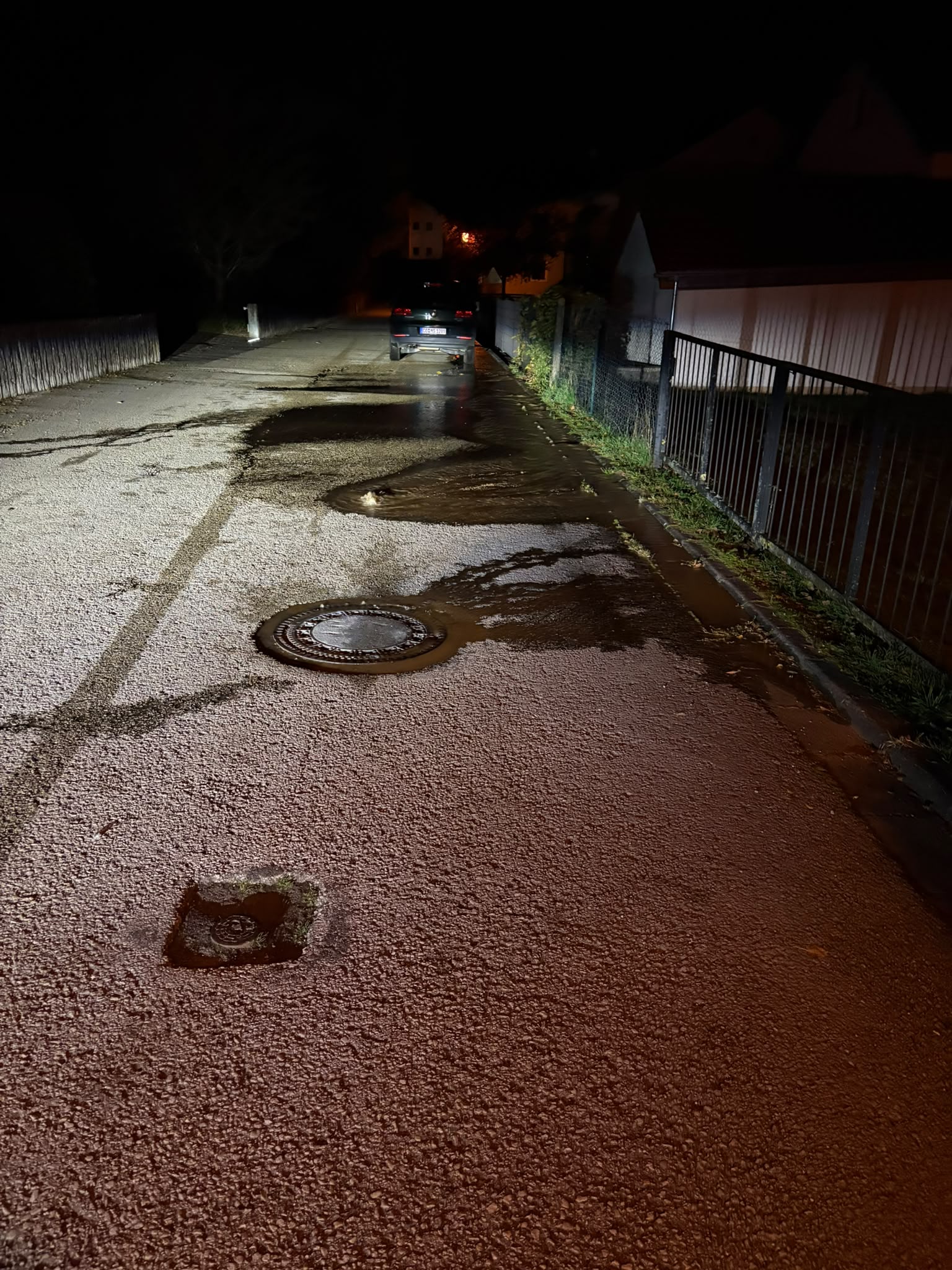 Wasserrohrbruch im Dorfbachweg