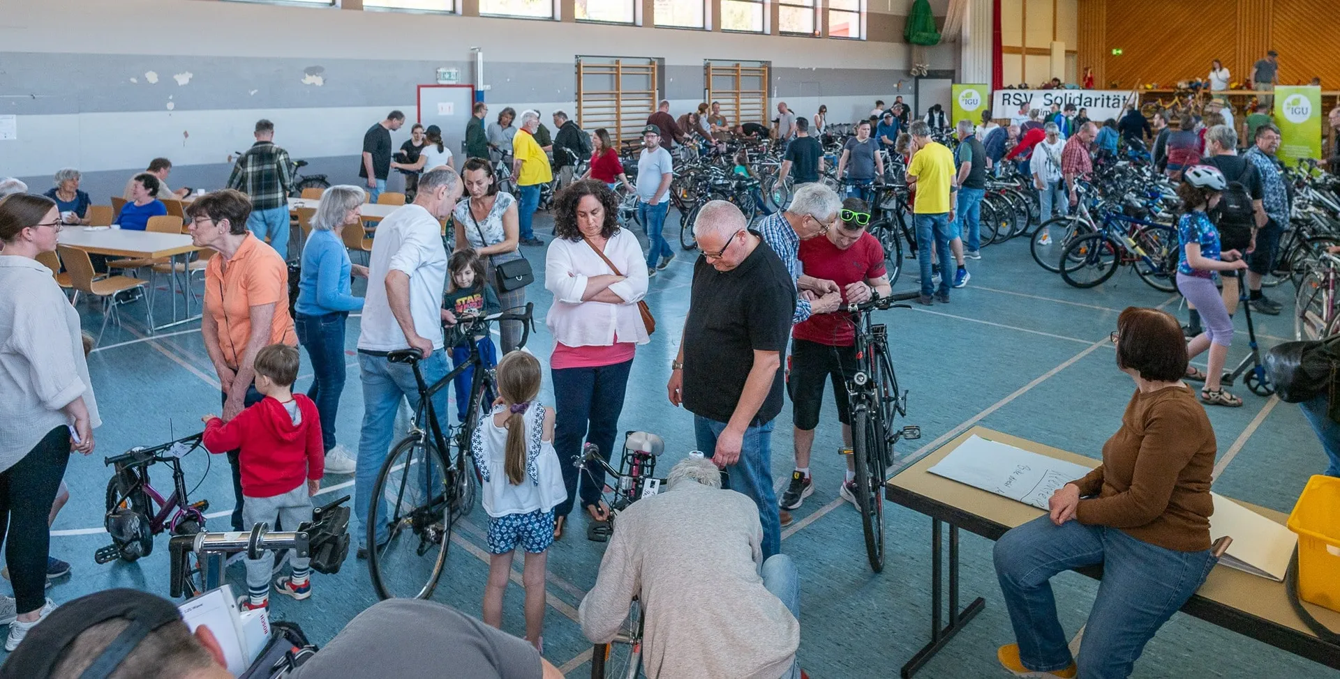 „Tritt in die Pedale – und schnapp dir dein neues (altes) Rad!“ – Fahrradflohmarkt