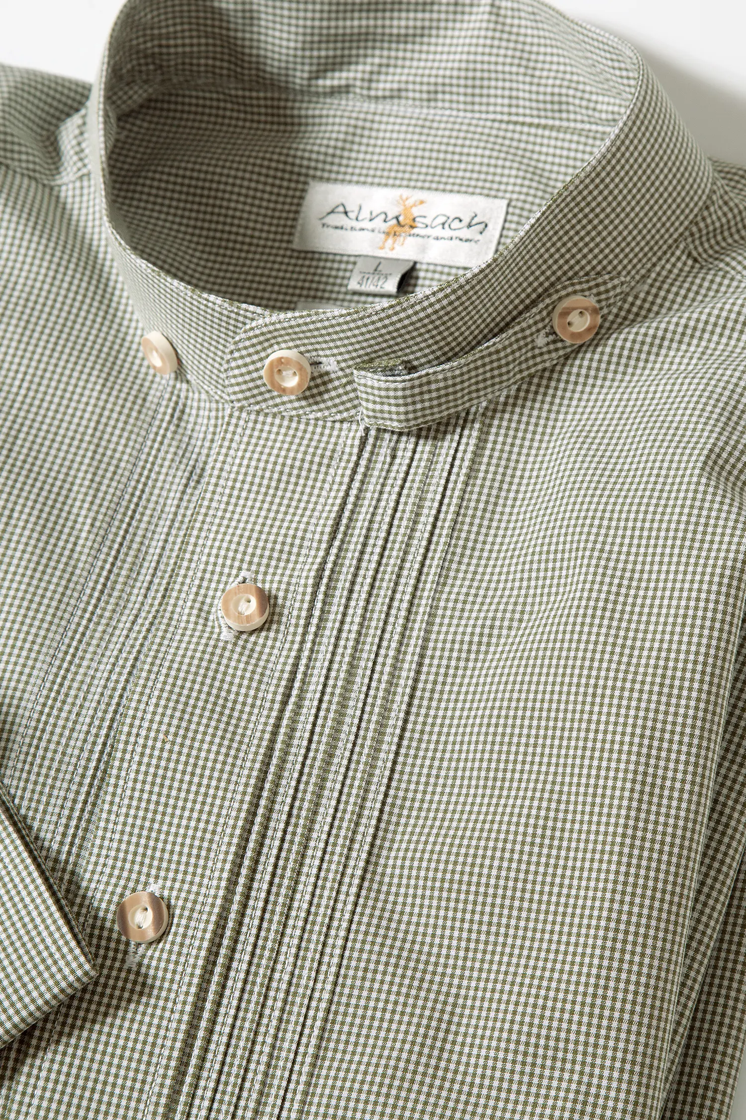 Trachtenhemd klein kariert in Slim Fit oliv Kragen