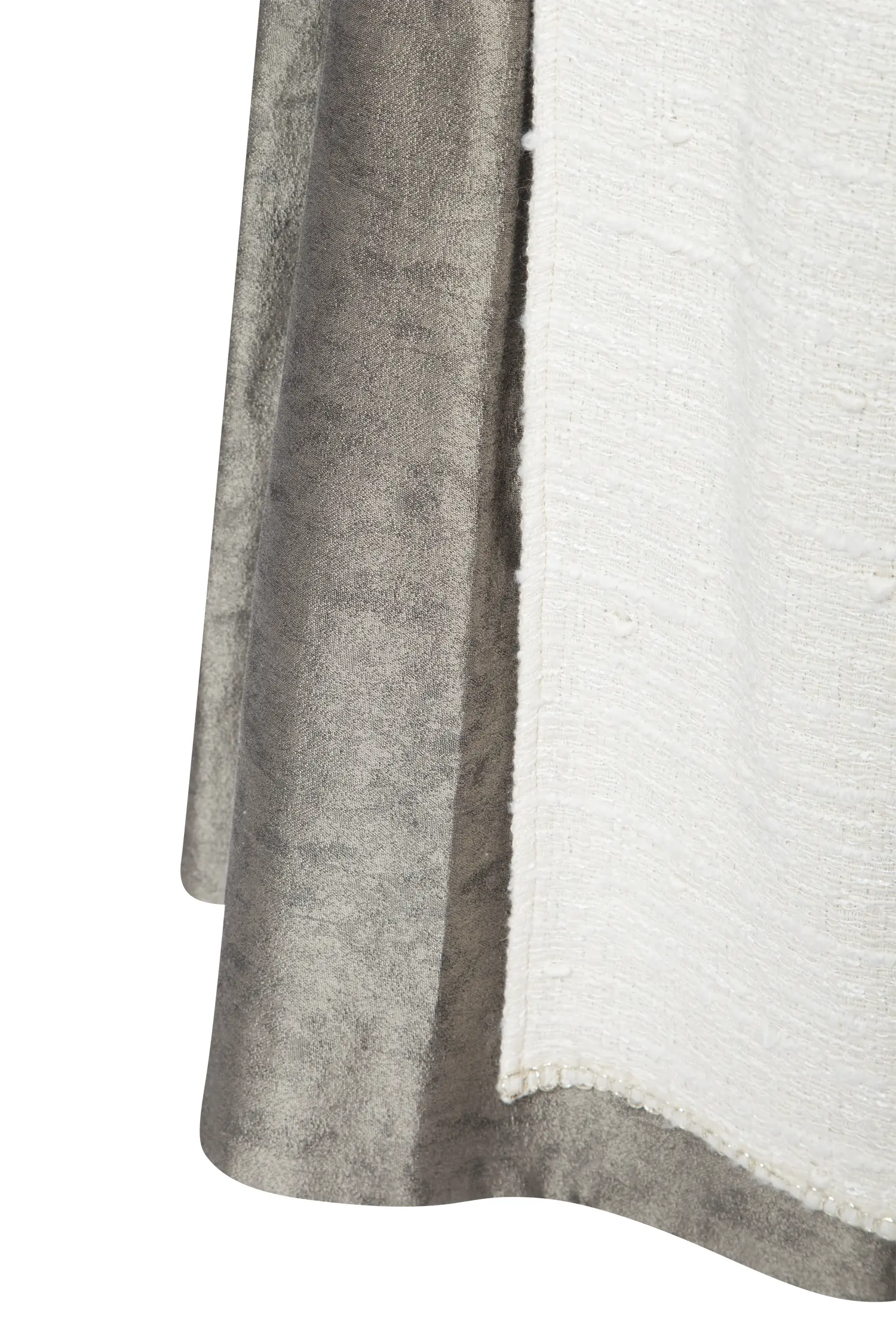 Sportalm Dirndl in creme mit extra Taillengürtel - Detail Rock