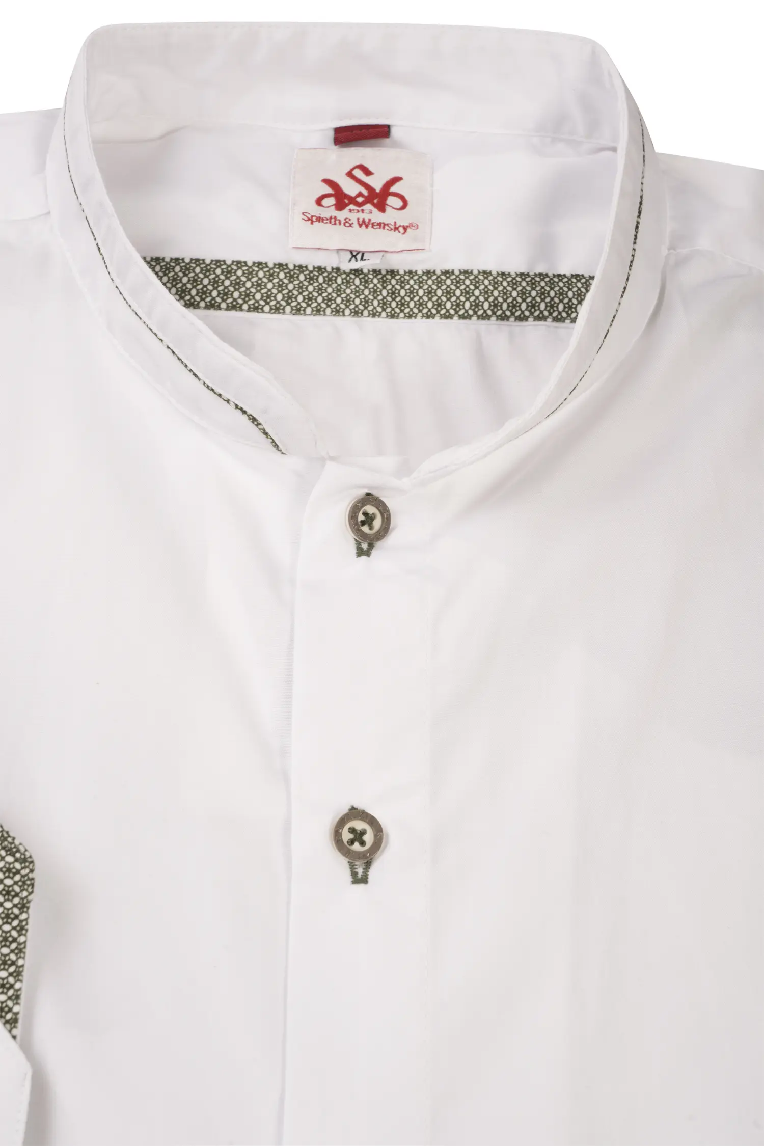 1508-0018-gn8-23-08-1801965 Trachtenhemd Brambach mit grünen Akzenten - Detail Kragen