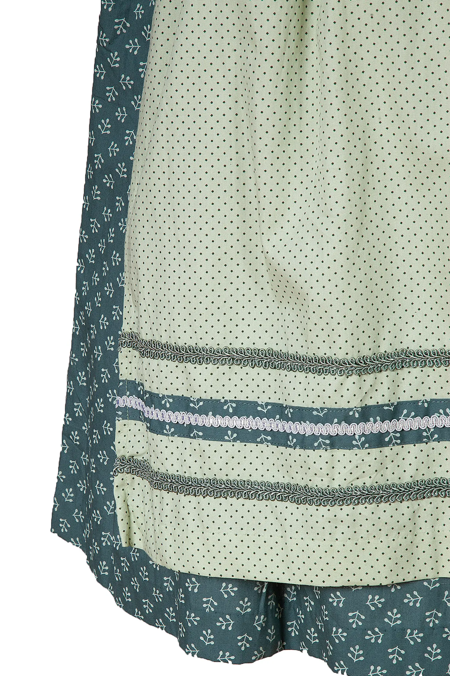 Dirndl hochgeschlossen in dunkelgrün mit hellgrüner Schürze - Rock Detail