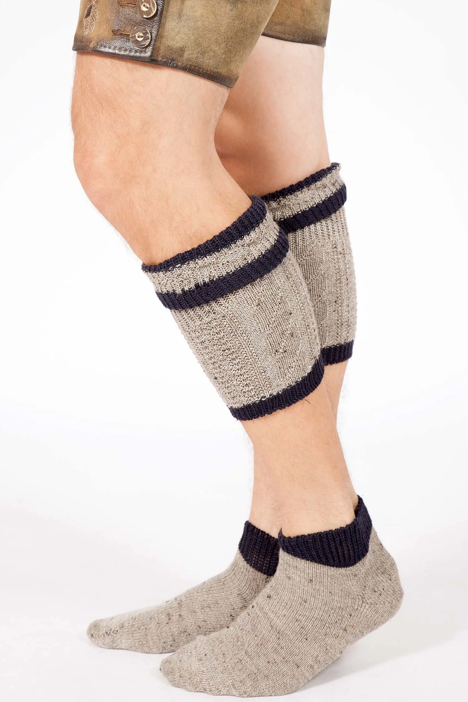 Trachten Loferl für Herren in hellbraun und marine