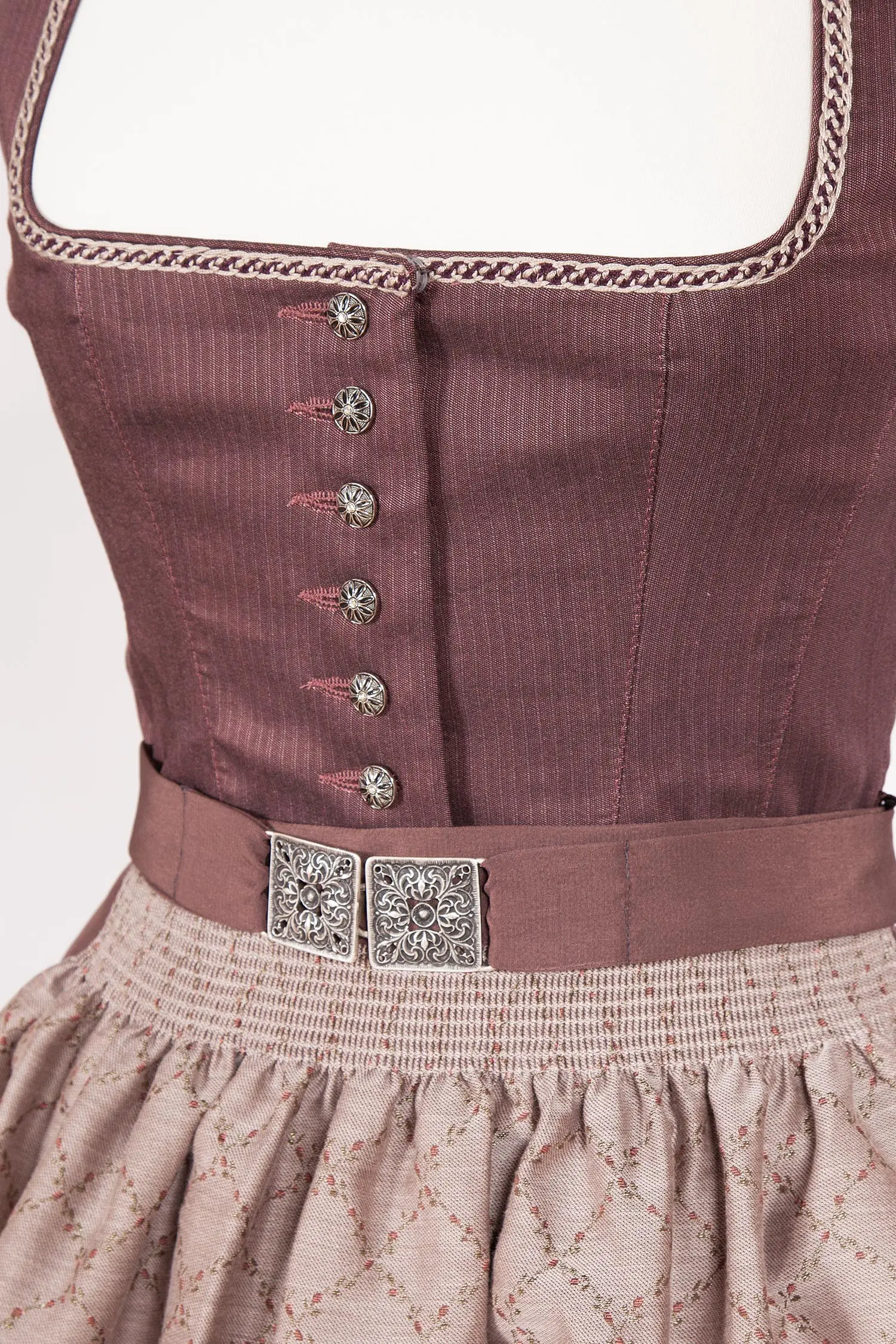Midi Dirndl in aubergine und taupe Detail