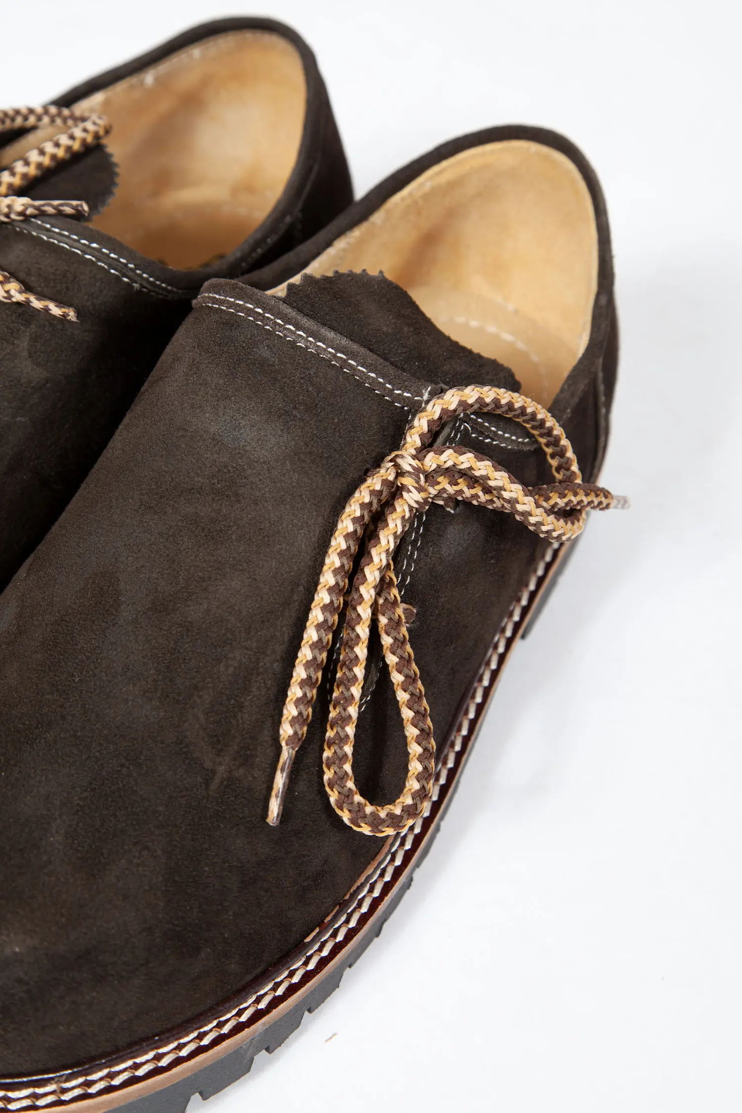 1709-0165-ba9-23-06-d0655b Trachtenschuhe Julian dunkelbraun - Detail Ferse