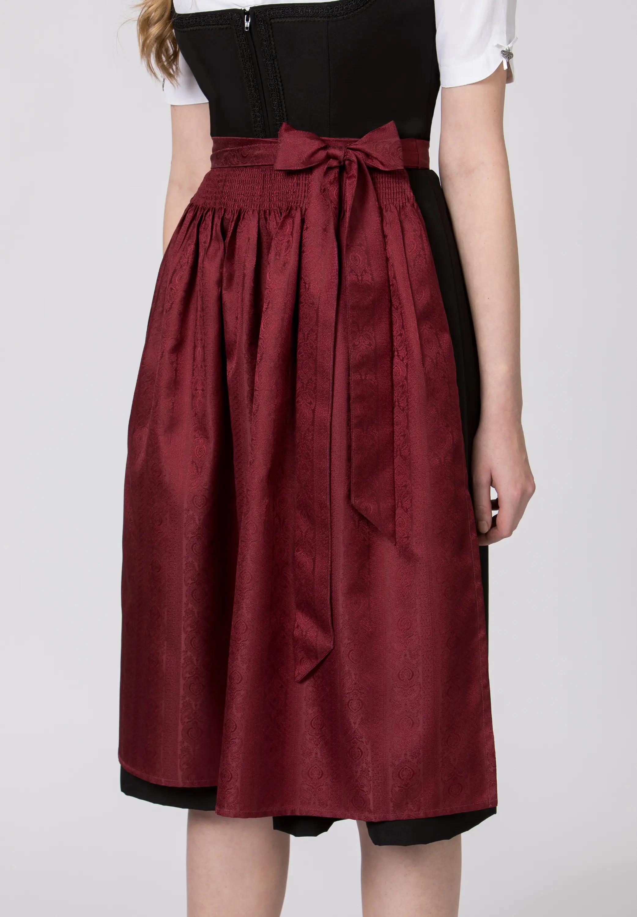 Rote Dirndlschürze Stockerpoint