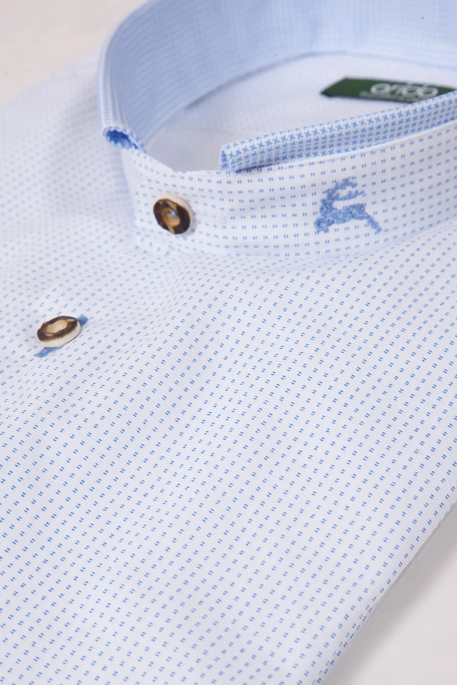 arido Trachtenhemd modern in weiß mit blauem Muster Kragen
