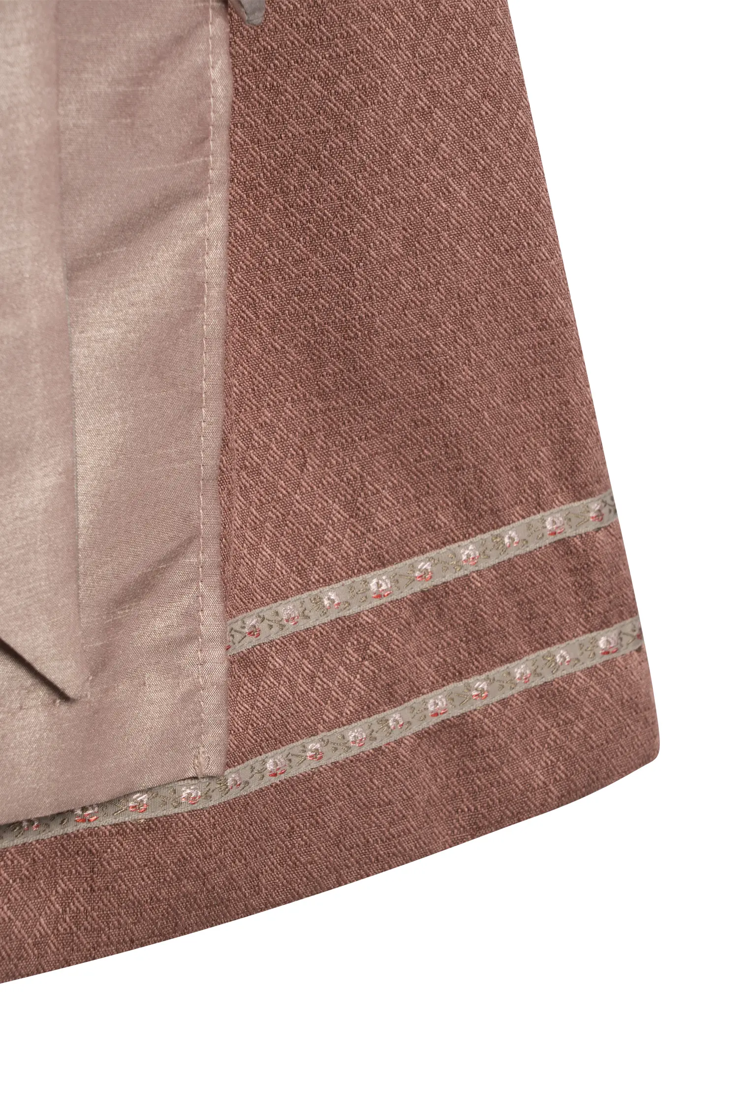 Dirndl Diva in Altrosa Detail Rock